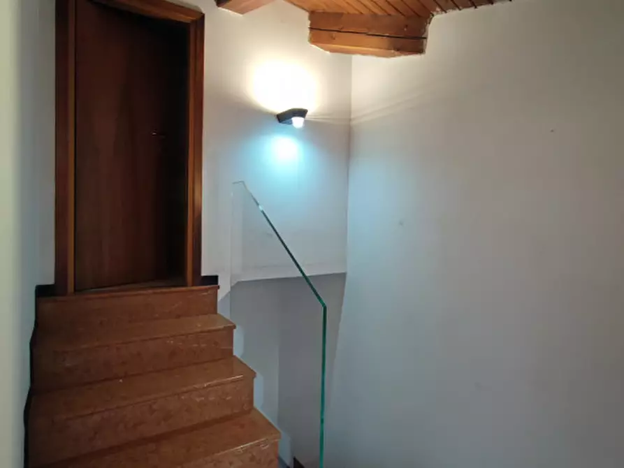 Immagine 23 di Ufficio in vendita  in via sottomori a Dolcè
