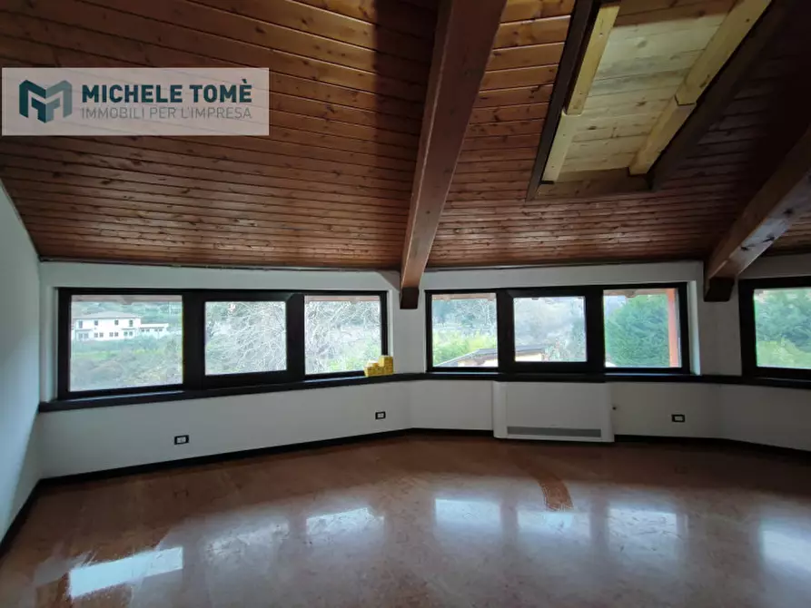 Immagine 24 di Ufficio in vendita  in via sottomori a Dolcè