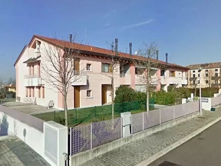 Immagine 1 di Appartamento in vendita  in Via Rovereto a Cittadella