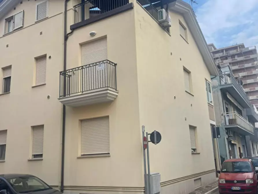 Immagine 10 di Appartamento in affitto  in Via Lombardia 19/4 a Roseto Degli Abruzzi