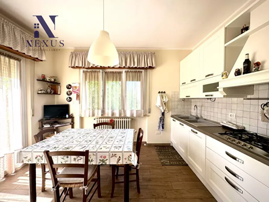 Immagine 11 di Casa bifamiliare in vendita  a Fossombrone