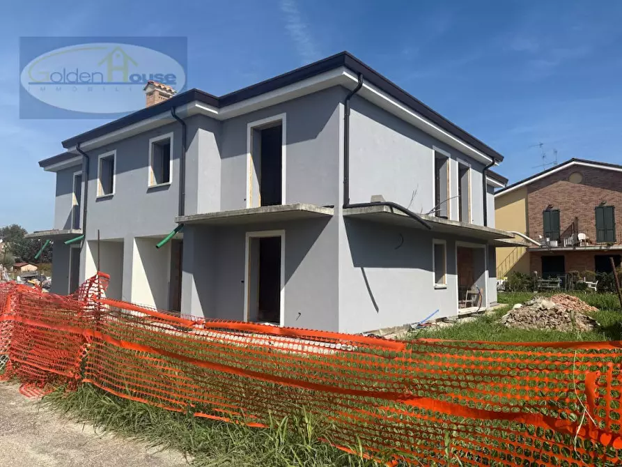 Immagine 4 di Casa quadrifamiliare in vendita  in Via Elio Stegani a Argenta