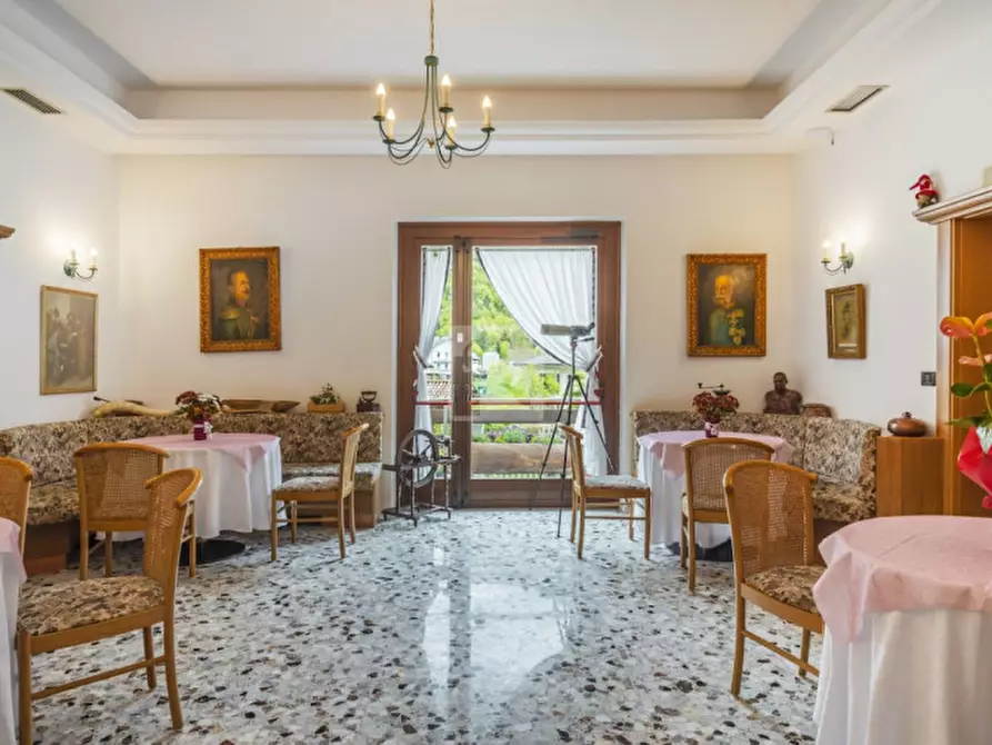 Immagine 5 di Hotel in vendita  in via unità d'italia a Ledro