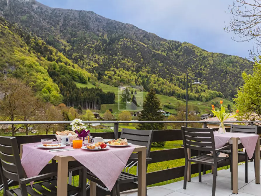 Immagine 7 di Hotel in vendita  in via unità d'italia a Ledro