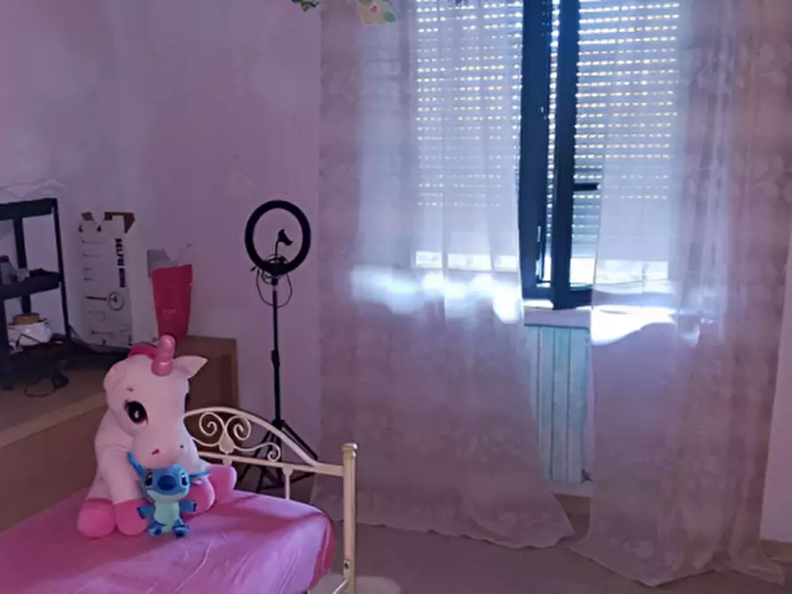 Immagine 2 di Appartamento in vendita  in Piazza Pertini n.11 a Taranto