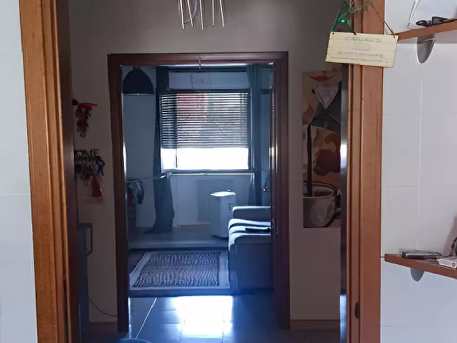 Immagine 8 di Appartamento in vendita  in Piazza Pertini n.11 a Taranto