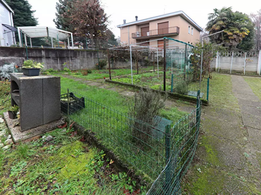 Immagine 32 di Appartamento in vendita  in Via Ozanam a Seveso