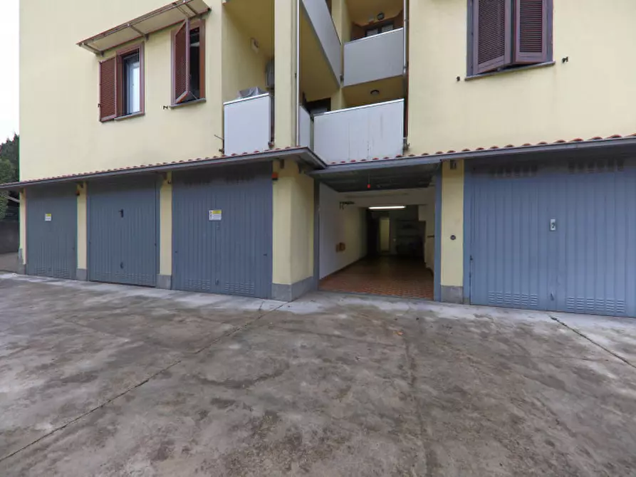Immagine 36 di Appartamento in vendita  in Via Ozanam a Seveso