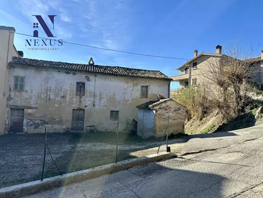 Immagine 14 di Rustico / casale in vendita  a Colli Al Metauro