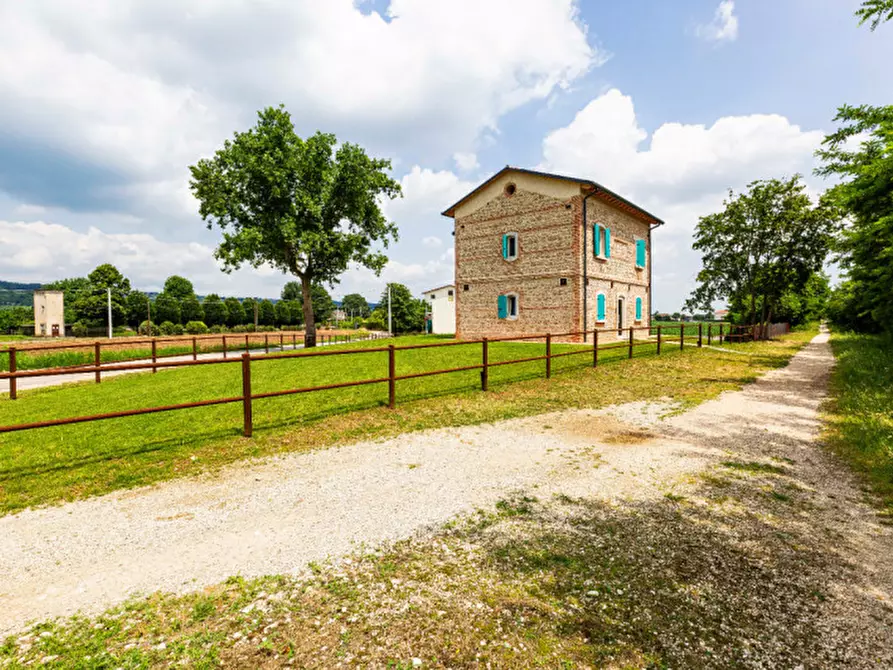 Immagine 12 di Appartamento in affitto  in Via Schiavonesca Vecchia a Volpago Del Montello