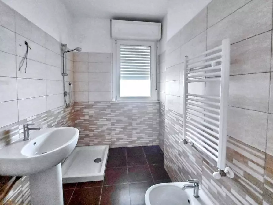 Immagine 5 di Appartamento in vendita  in Via Vittorio De Sica, N. 5-7 a Fiumicino