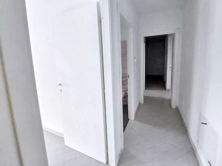 Immagine 9 di Appartamento in vendita  in Via Vittorio De Sica, N. 5-7 a Fiumicino