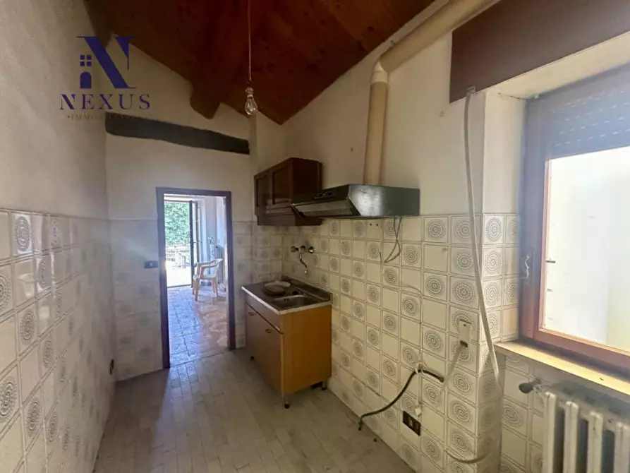 Immagine 9 di Appartamento in vendita  a Fratte Rosa