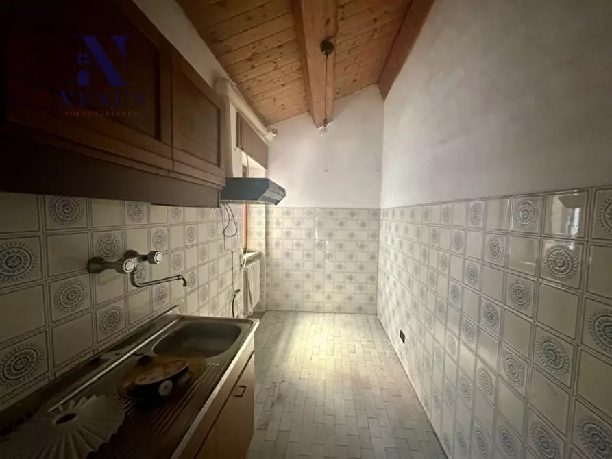 Immagine 10 di Appartamento in vendita  a Fratte Rosa