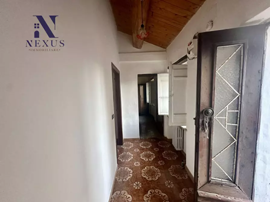 Immagine 11 di Appartamento in vendita  a Fratte Rosa