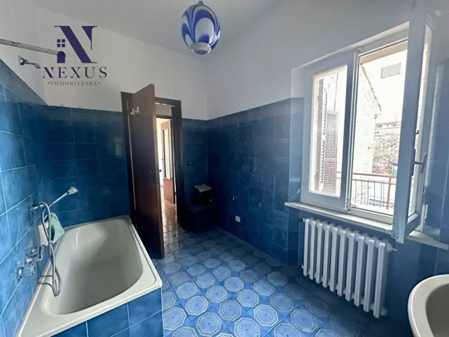 Immagine 19 di Appartamento in vendita  a Fratte Rosa