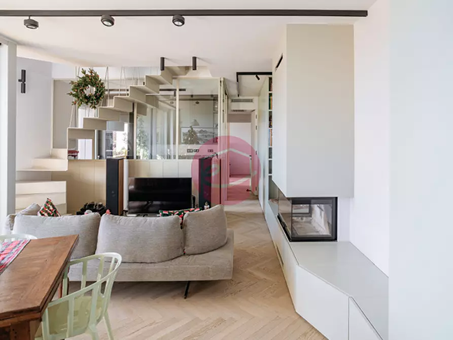 Immagine 2 di Attico in vendita  a Santarcangelo Di Romagna