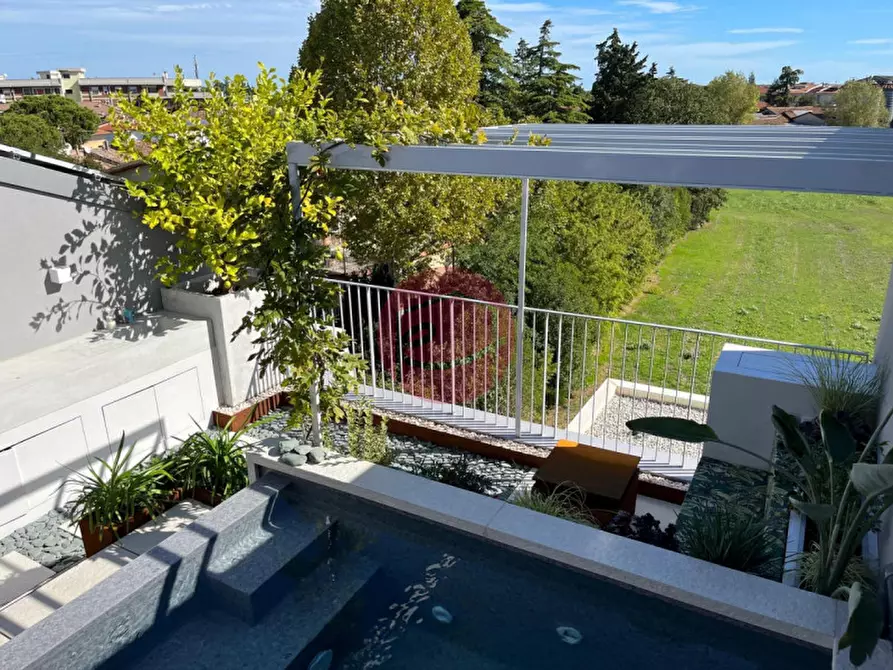 Immagine 20 di Attico in vendita  a Santarcangelo Di Romagna