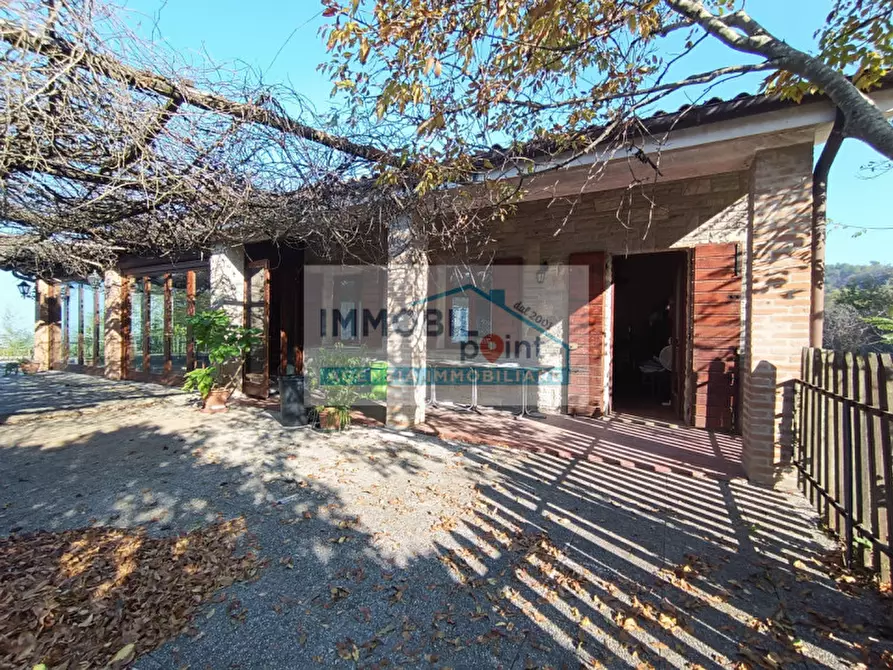 Immagine 1 di Rustico / casale in vendita  a Torreglia