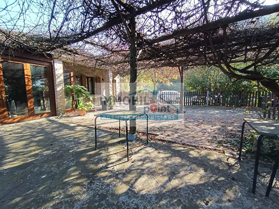 Immagine 11 di Rustico / casale in vendita  a Torreglia