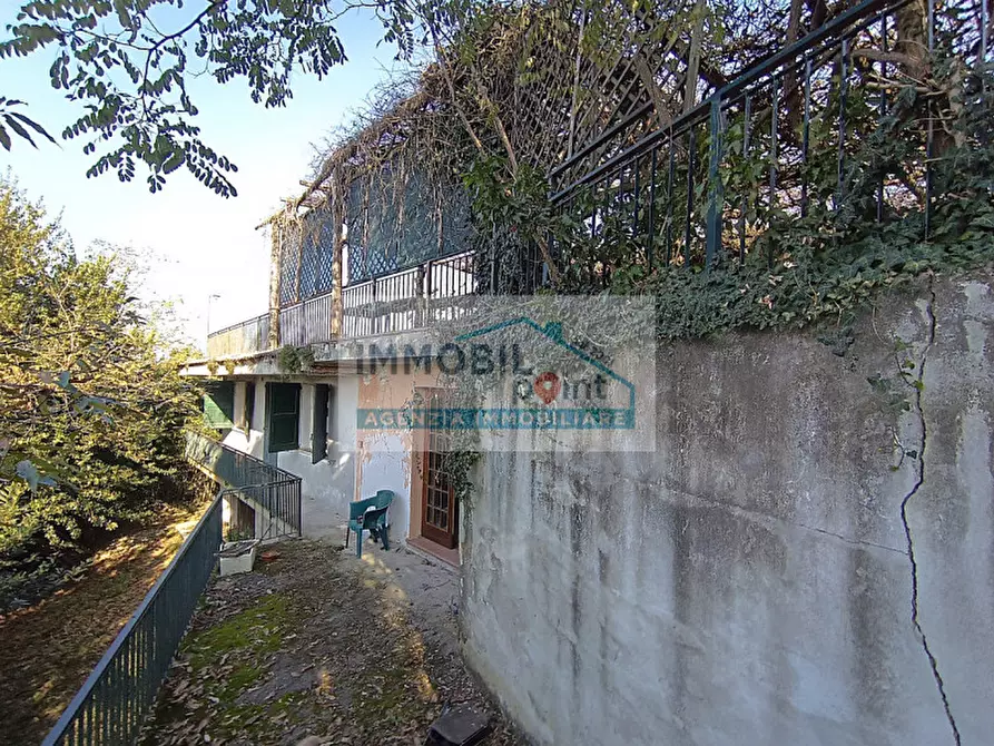 Immagine 15 di Rustico / casale in vendita  a Torreglia