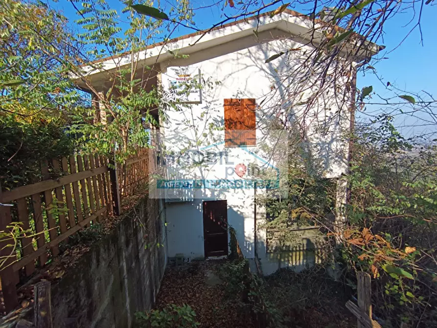 Immagine 19 di Rustico / casale in vendita  a Torreglia