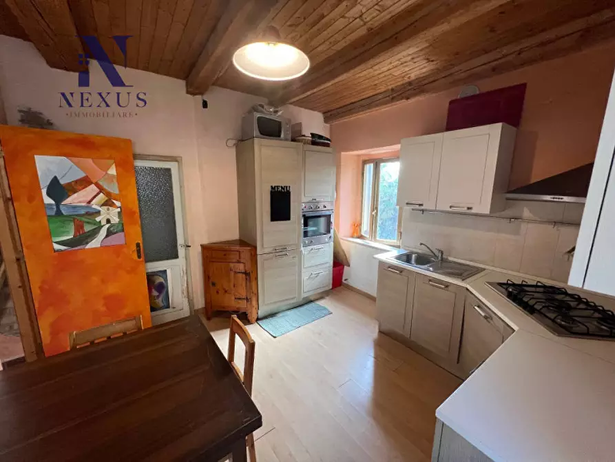 Immagine 8 di Villetta a schiera in vendita  a San Costanzo