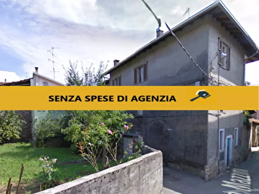 Immagine 1 di Appartamento in vendita  in FRAZ. AUZATE- VIA GIUSEPPE MAZZINI N. 12 a Gozzano