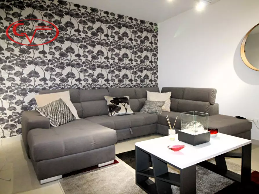 Immagine 1 di Appartamento in vendita  in San Giustino a Loro Ciuffenna