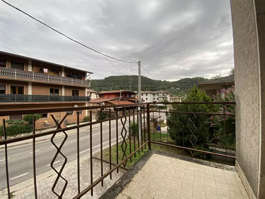 Immagine 34 di Casa indipendente in vendita  in Via Santa Cecilia a Castelgomberto