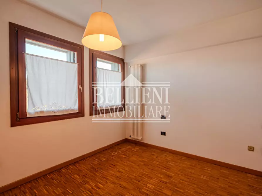 Immagine 10 di Casa bifamiliare in vendita  in Via Falzarego a Vicenza