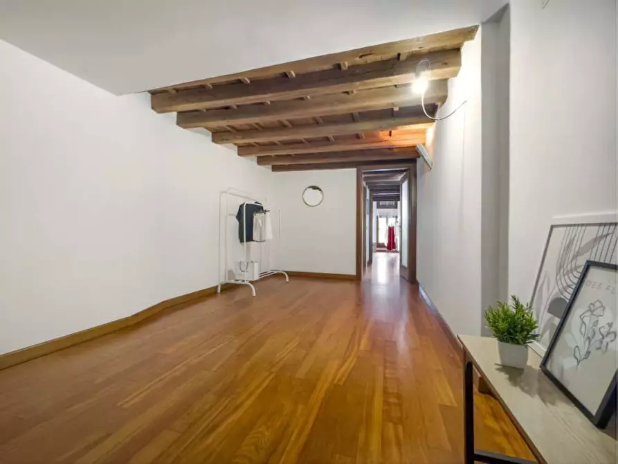 Immagine 25 di Attico in vendita  a Vicenza