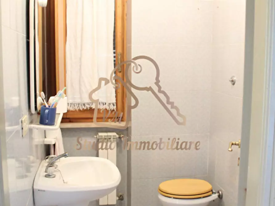 Immagine 13 di Villa in vendita  in Via Pian di Frasso a Ardea