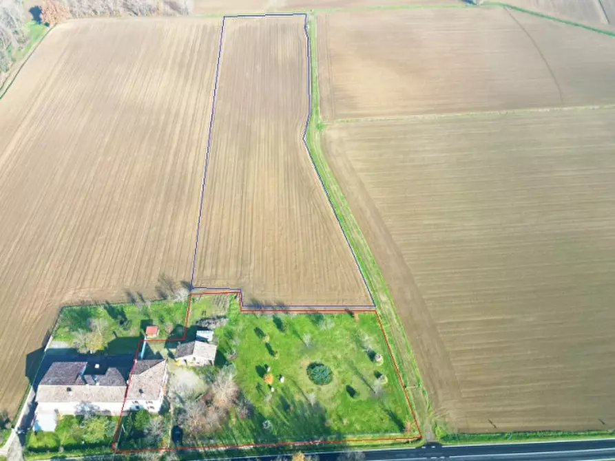 Immagine 9 di Casa indipendente in vendita  a Alseno