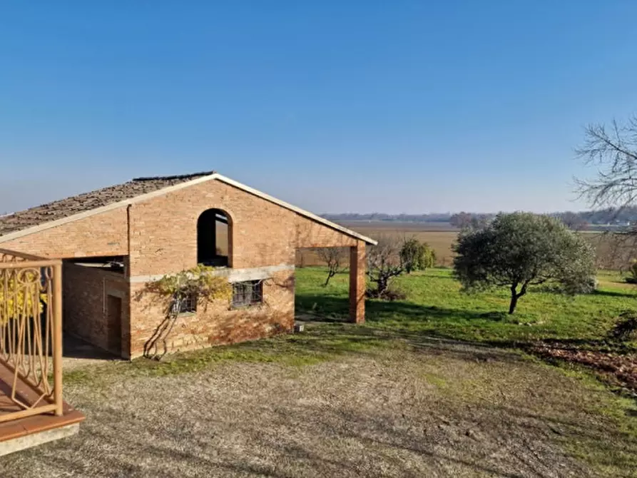 Immagine 11 di Casa indipendente in vendita  a Alseno