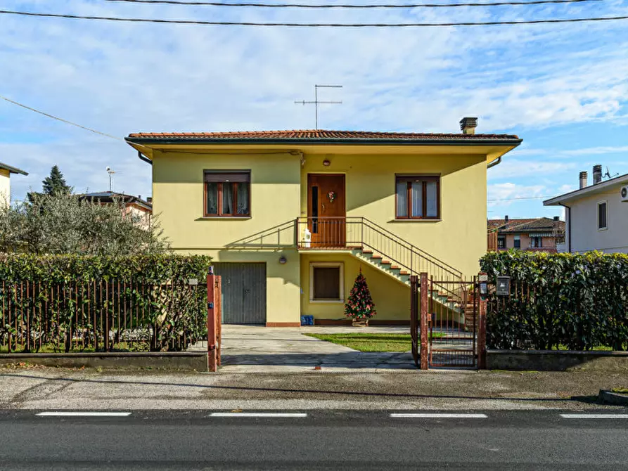 Immagine 1 di Casa indipendente in vendita  in Via Biron 115 a Monteviale