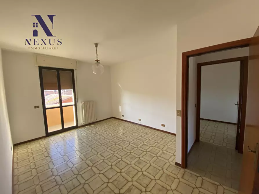 Immagine 12 di Appartamento in vendita  a Mondolfo