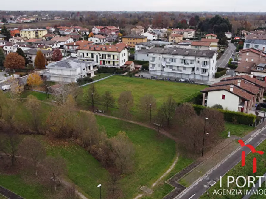 Immagine 6 di Terreno in vendita  a Salzano