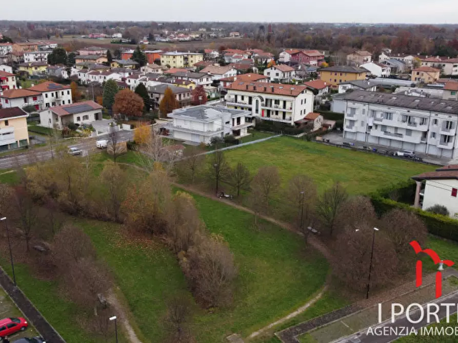 Immagine 8 di Terreno in vendita  a Salzano