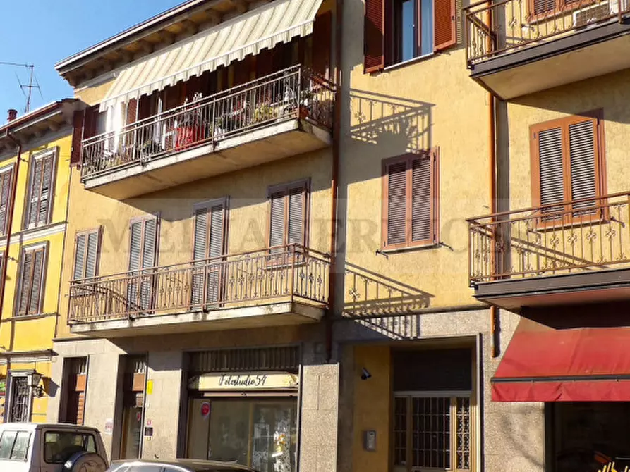 Immagine 2 di Appartamento in vendita  in via Roma n° 9 a Garlasco
