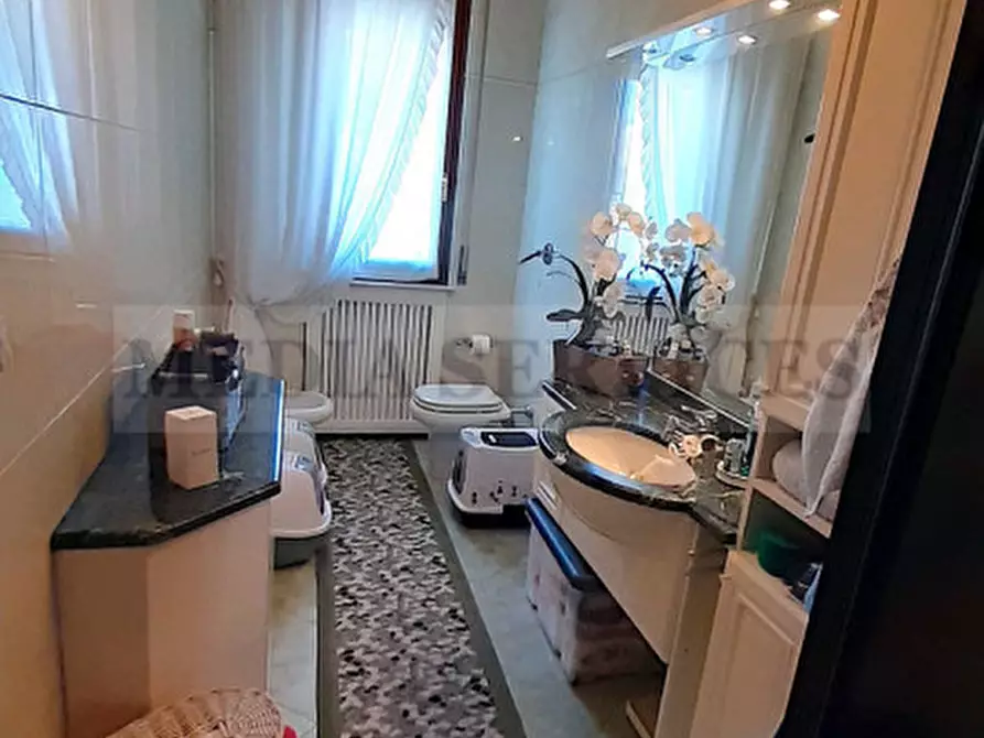 Immagine 13 di Appartamento in vendita  in via Roma n° 9 a Garlasco