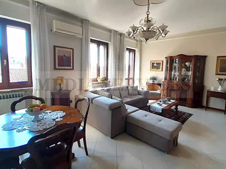 Immagine 14 di Appartamento in vendita  in via Roma n° 9 a Garlasco