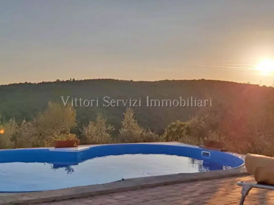 Immagine 3 di Rustico / casale in vendita  in via san martino a Sinalunga