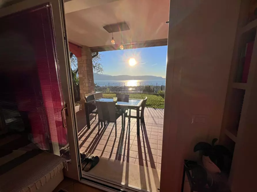 Immagine 2 di Appartamento in vendita  in Via Sant' Ambrogio a Toscolano-Maderno