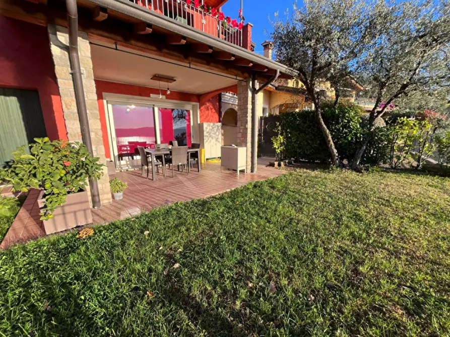 Immagine 9 di Appartamento in vendita  in Via Sant' Ambrogio a Toscolano-Maderno