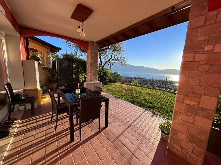 Immagine 10 di Appartamento in vendita  in Via Sant' Ambrogio a Toscolano-Maderno