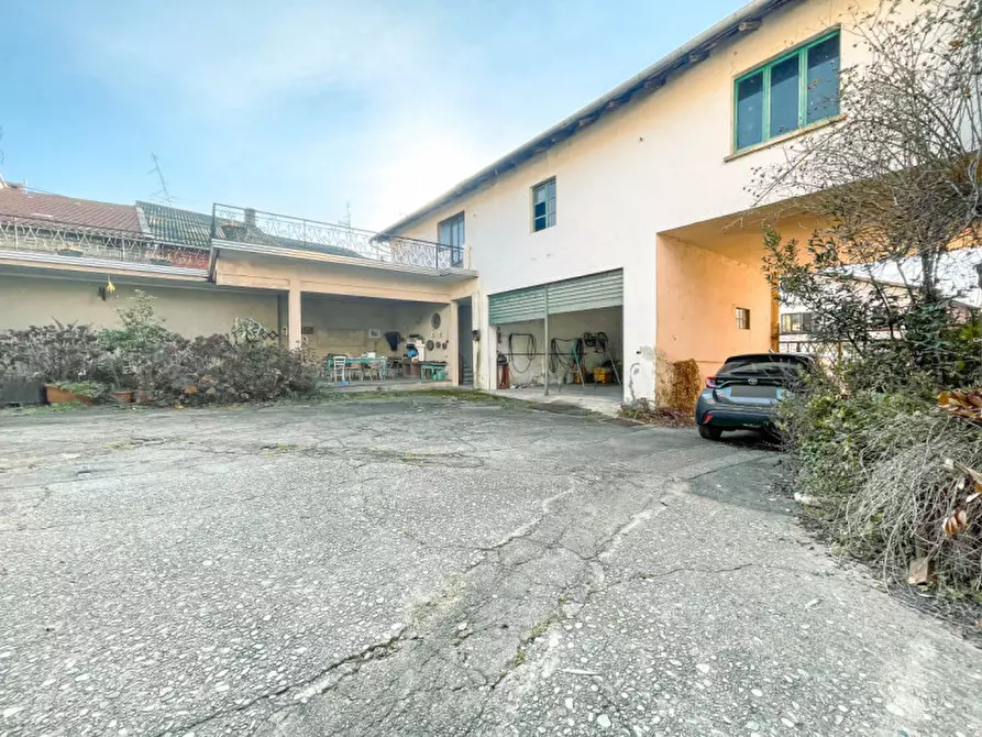 Immagine 29 di Casa indipendente in vendita  in piazza giuseppe garibaldi 4 a Mezzomerico