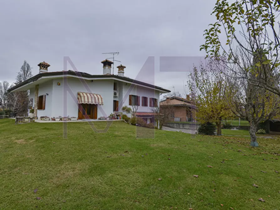 Immagine 1 di Villa in vendita  in Via Giuseppe Verdi a Ruda