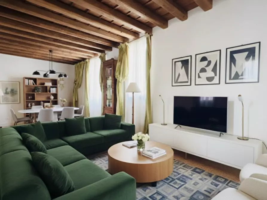 Immagine 2 di Casa indipendente in vendita  a Padova