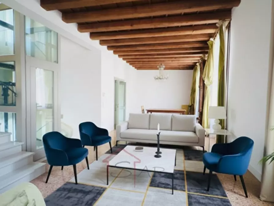 Immagine 4 di Casa indipendente in vendita  a Padova